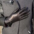 grå handskar kappa
