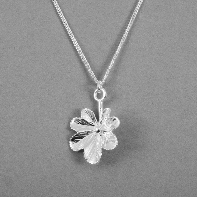 Daggkåpa - silverhalsband