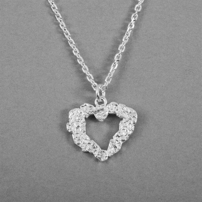 Hjärtat stort - silverhalsband