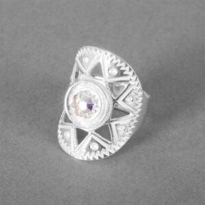 Stor knappring med kristall – Silverring