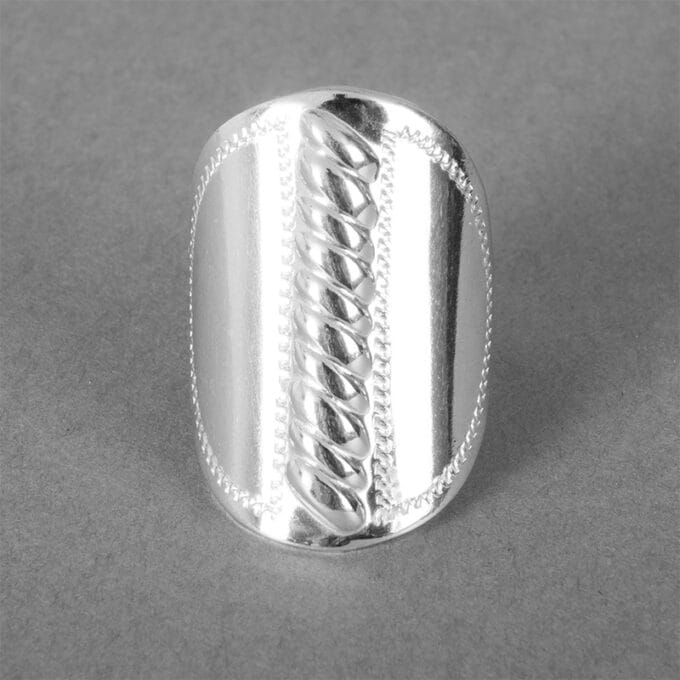 Stor knappring – Silverring Stor knappring – Silverring