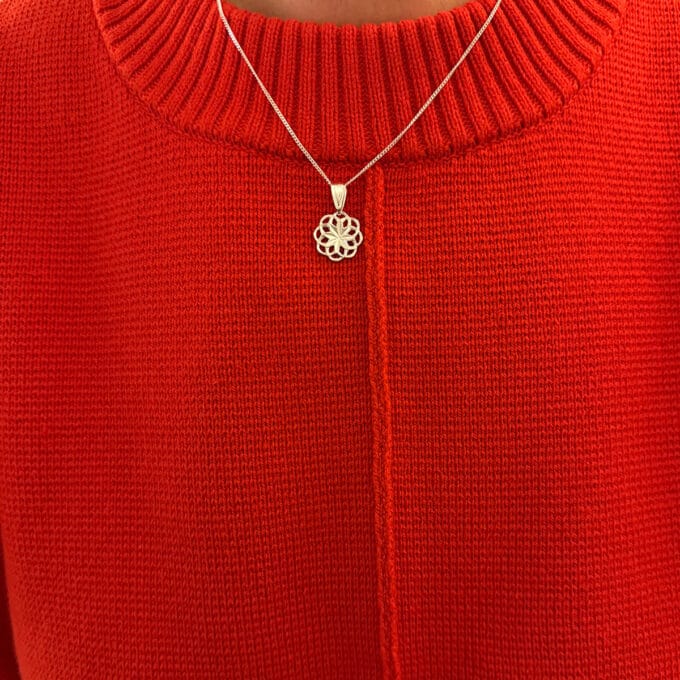 Åtta årstider – Silverhalsband Åtta årstider – Silverhalsband