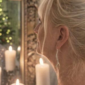 Northern Lights Dance – Silver earrings with hook Norrskensdans - Silverörhängen med krok