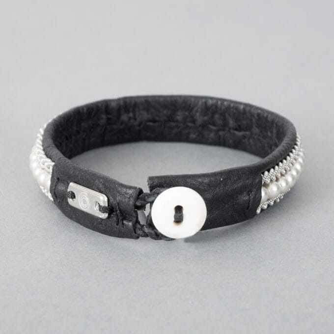 Pewter bracelet Fjällbrud black Tennarmband Fjällbrud svart