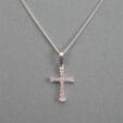 Kors med gnistrande stenar - Silverhalsband