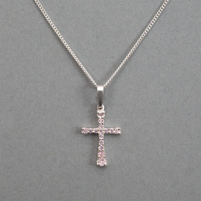 Kors med gnistrande stenar - Silverhalsband Kors med gnistrande stenar - Silverhalsband